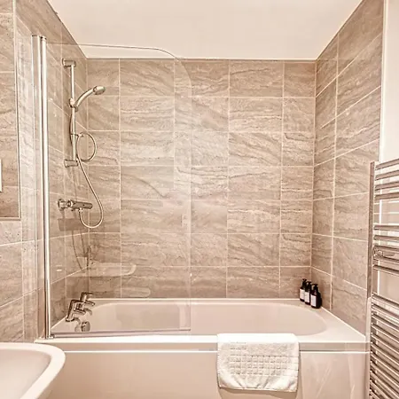 Gem Flat 23 - Close To Centre & Key Attractions Apartment