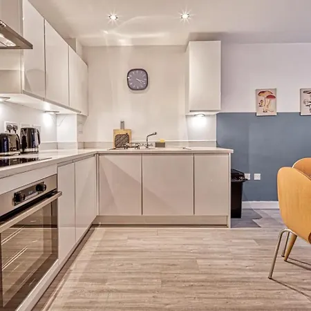 Apartment Gem Flat 23 - Close To Centre & Key Attractions *